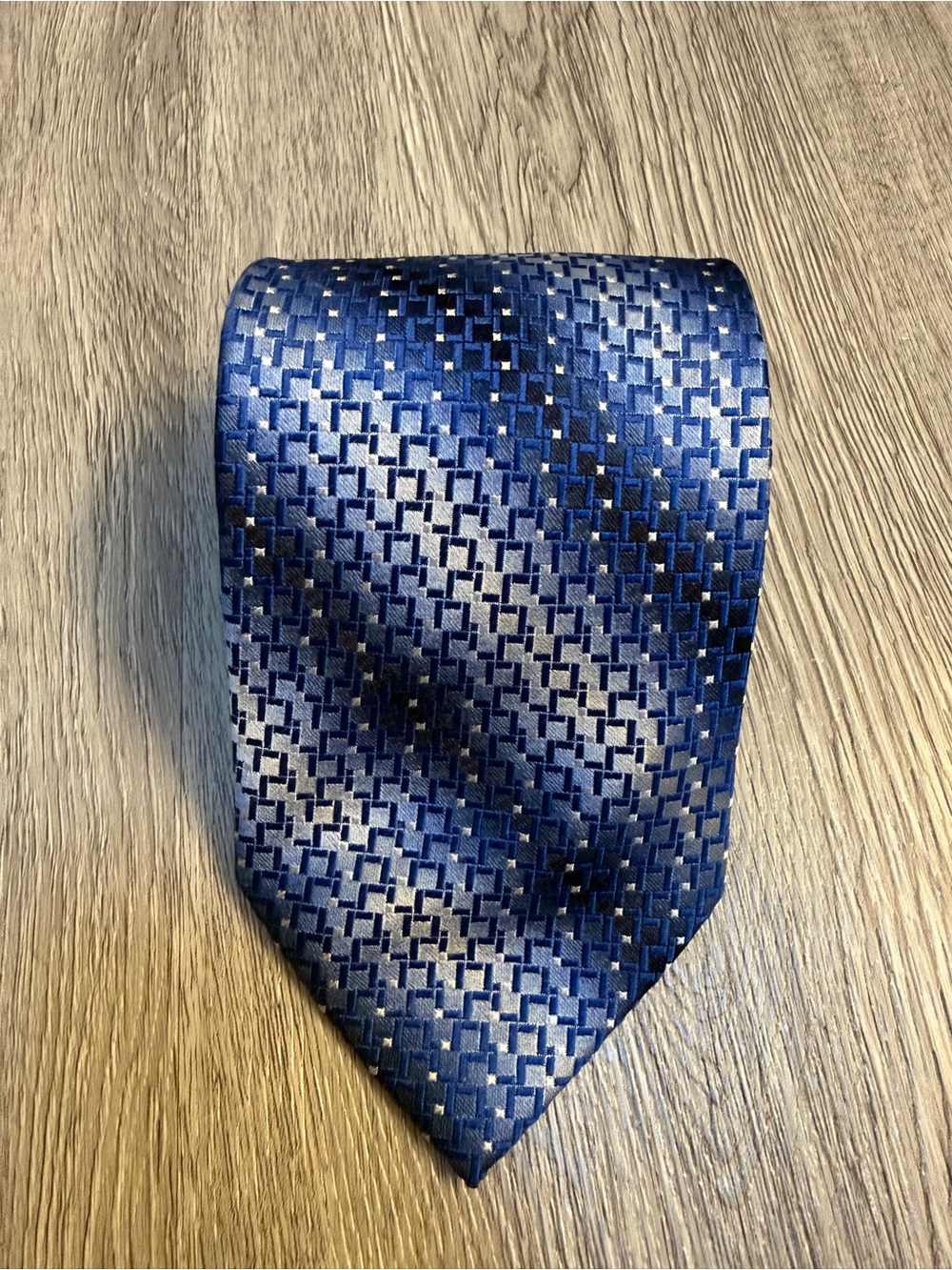 Pierre Cardin Vintage Pure Silk Men’s Tie Black White Blue Geometric Squares